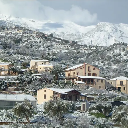 Azienda Agrituristica Bergi Farm stay *