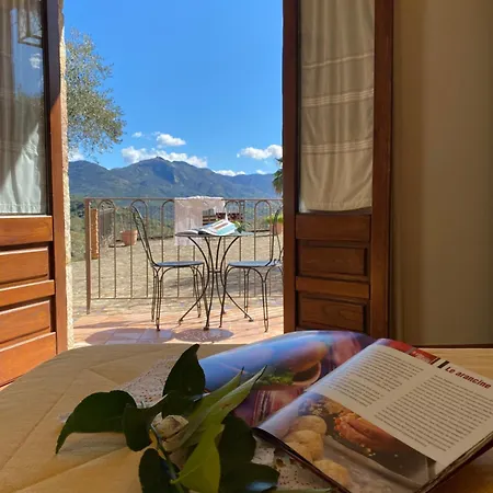 Farm stay Azienda Agrituristica Bergi Castelbuono (Sicily)