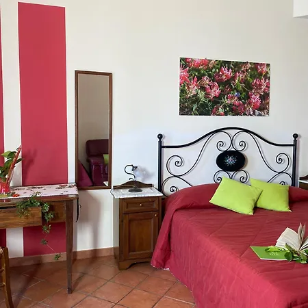 Azienda Agrituristica Bergi مزرعة للإقامة *