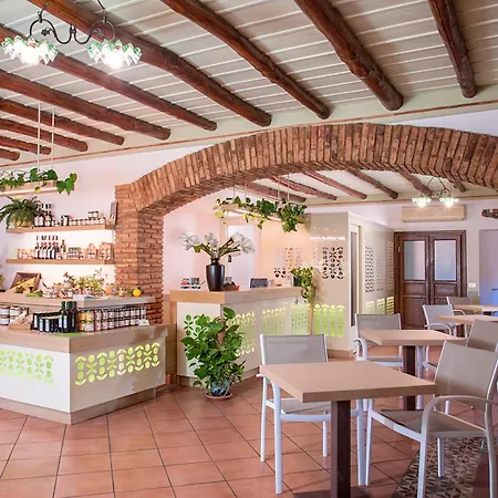 مزرعة للإقامة Azienda Agrituristica Bergi