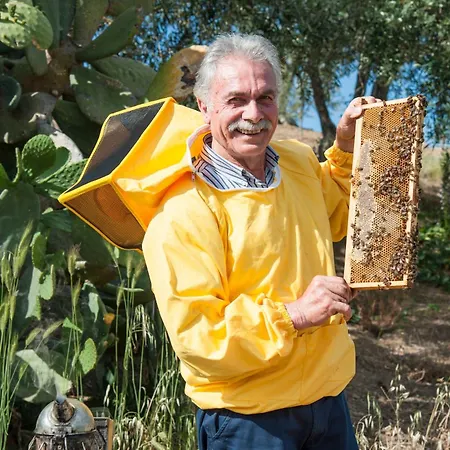 Azienda Agrituristica Bergi مزرعة للإقامة