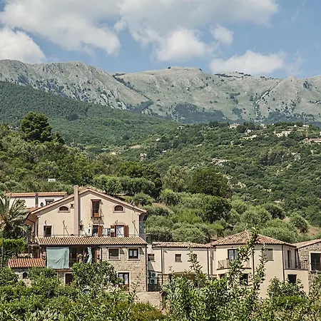 Azienda Agrituristica Bergi Castelbuono (Sicily)