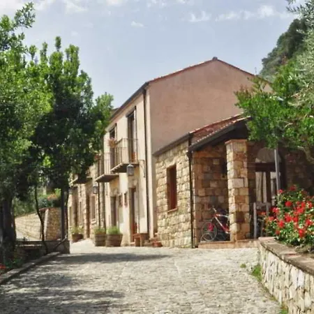 Azienda Agrituristica Bergi *