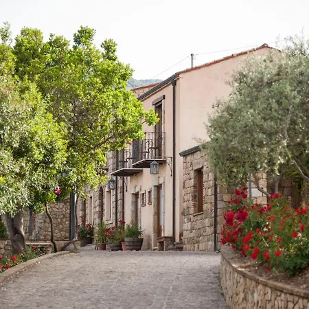 Azienda Agrituristica Bergi Farm stay *