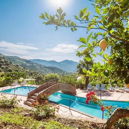 Azienda Agrituristica Bergi Farm stay *